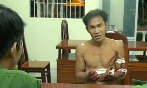 Nghi phạm Tâm tại cơ quan công an. Ảnh: THĐT