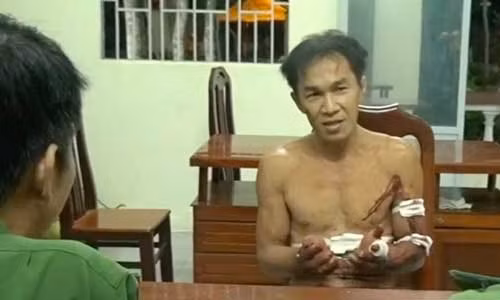 Nghi phạm Tâm tại cơ quan công an. Ảnh: THĐT