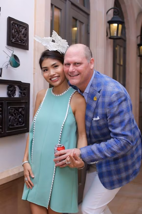 Doanh nhân Đoàn Phương Ly tổ chức sinh nhật cho chồng.