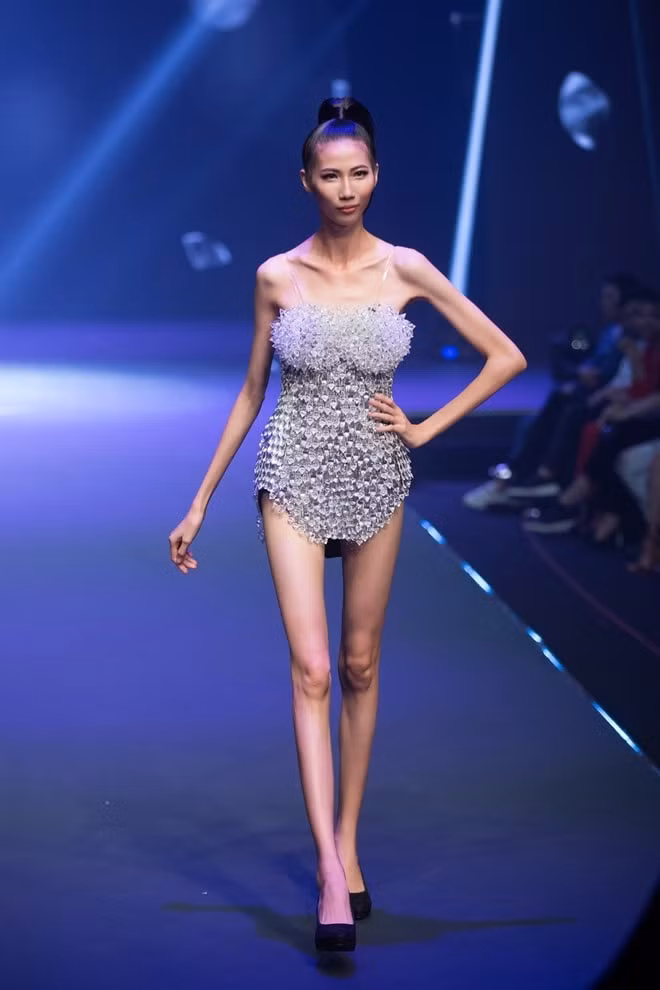 Hình ảnh gầy gò khiến nhiều người phát hoảng của Cao Ngân.