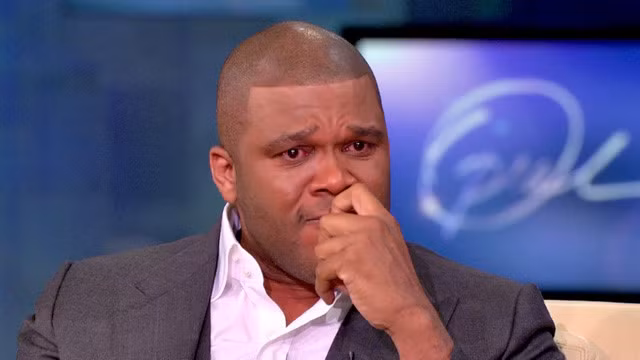 Bi kịch của những cậu bé bị lạm dụng tình dục - Hình 2 Bi kich cua nhung cau be bi lam dung tinh duc-Hinh-2