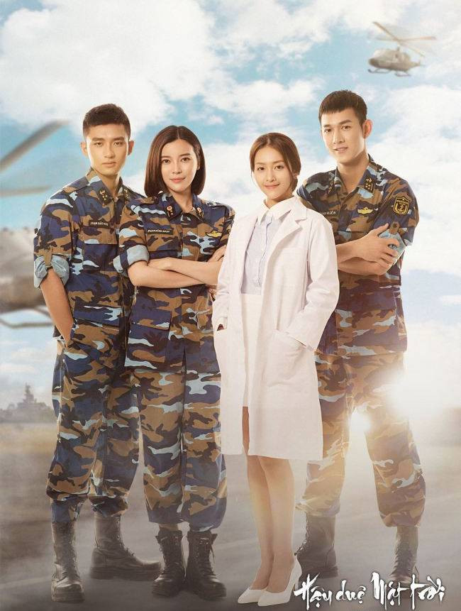 "Hậu duệ mặt trời" phiên bản Việt đang là dự án điện ảnh được đông đảo khán giả quan tâm. Tuy nhiên, nếu như ở Việt Nan, dàn diễn viên chính của bộ phim tạo nhiều tranh cãi trong dư luận về nhan sắc, tuổi đời, tuổi nghề thì với truyền thông Hàn Quốc, Trung Quốc, họ lại là “cực phẩm” được đánh giá cao.