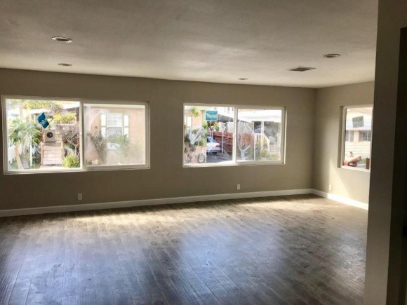 Ngắm căn hộ của diễn viên Đức Tiến rao bán với giá hơn 3 tỉ đồng ở Mỹ.