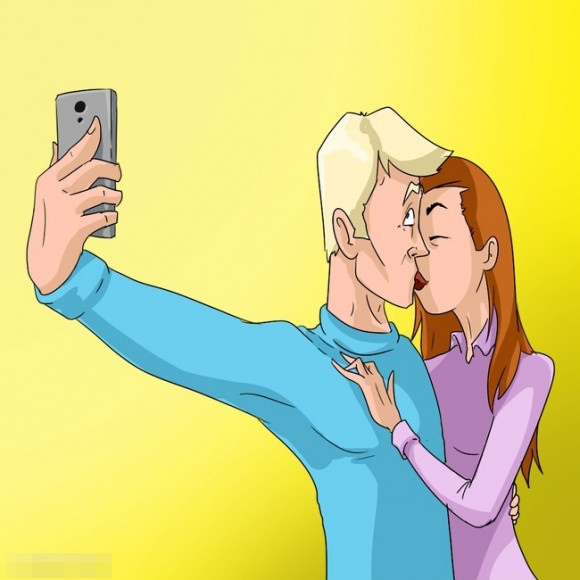 Nếu không muốn gặp họa, tốt nhất bạn đừng nên chia sẻ những hình ảnh, thông tin này lên mạng. Trong đó, bạn không nên đăng ảnh hôn nhau hay thân mật với người yêu, bạn đời. Các chuyên gia cho rằng những cặp đôi hay đăng ảnh thân mật lên mạng thường cảm thấy không an toàn trong mối quan hệ hoặc nghi ngờ về đối tác.