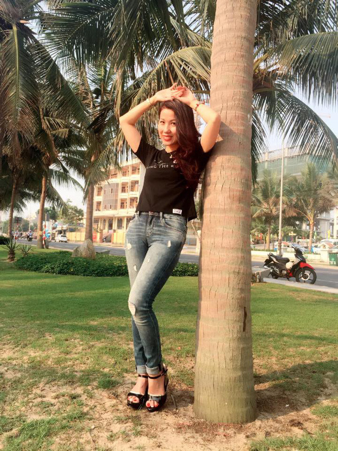 Không bi kịch như cô vợ hụt ở trên phim, bà xã của nam diễn viên Trịnh Xuân Hảo nhận được tình yêu thương và hạnh phúc thực sự từ chồng.