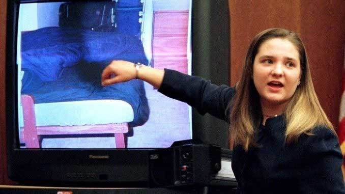 Vu em giet con cua chu gay chan dong nuoc My