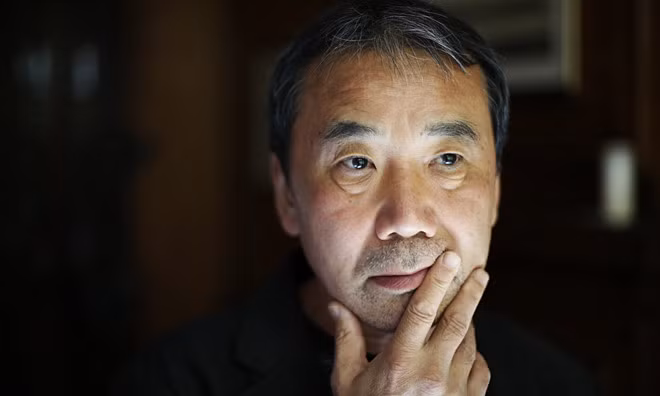 Haruki Murakami - tác giả có đông đảo người hâm mộ tại nhiều quốc gia, ứng viên nhiều năm của giải Nobel Văn học.