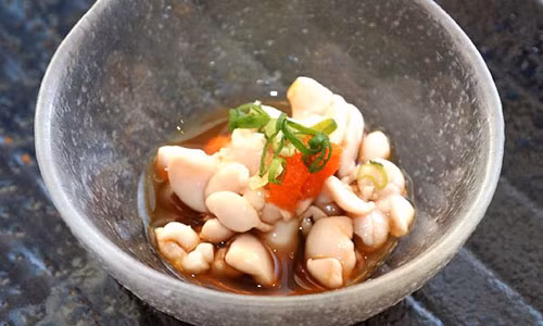 An tinh hoan ca: Quy ba lung mua cua quy boi bo cho chong