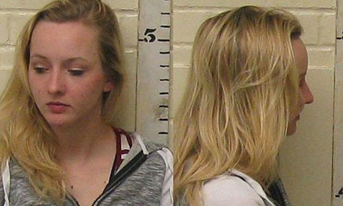 Harmon, 19 tuổi, người khai man bị ba người đàn ông da màu hãm hiếp.