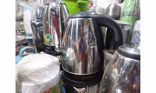 Trên thị trường hiện nay, rất nhiều ấm siêu tốc bị làm giả, làm nhái không có dấu Hợp quy.