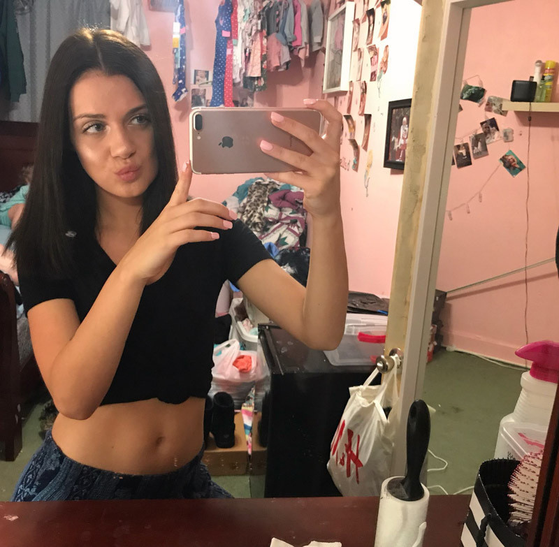 Weinman đang phải đối mặt với cáo buộc tấn công sĩ quan cảnh sát, sở hữu rượu khi chưa đủ tuổi...