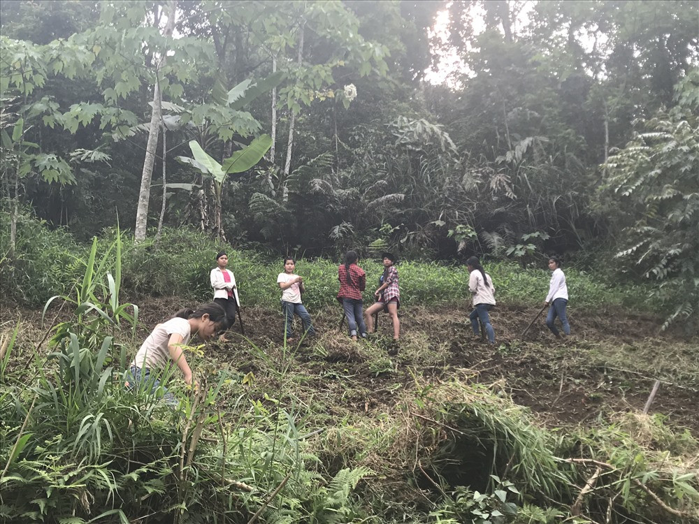 Những đứa trẻ ở Sín Chải.