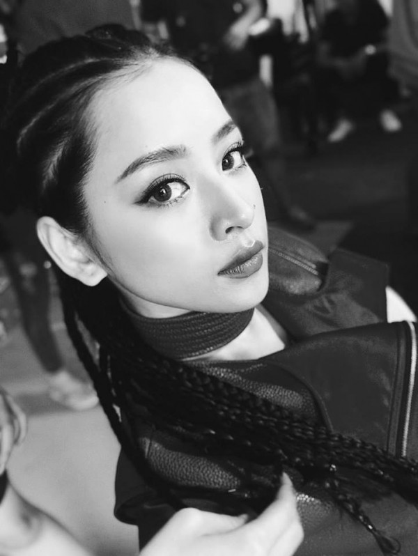 Chi Pu với tạo hình cá tính khiến nhiều người suy đoán ekip cô nàng đang ấp ủ một MV ca nhạc tiếp theo.