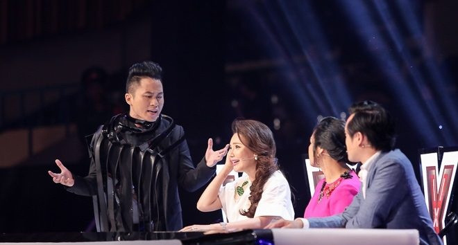 Ung xu xeo xat, hang loat sao nam Vbiz bi gan mac 