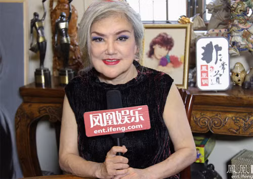 Soc voi sac dep tuyet tran cua tham hoa tham my thoi tre