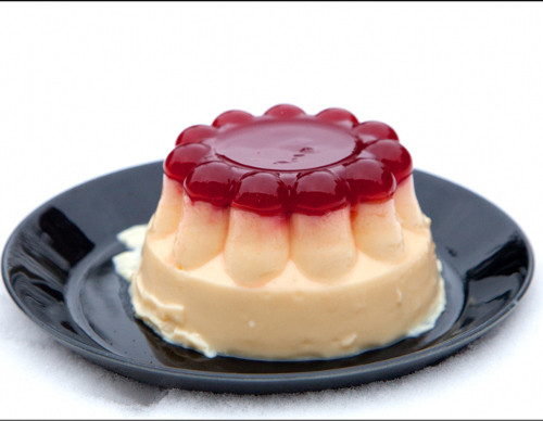 Bánh pudding không đường. Chỉ với 80 calo và 15g carbohydrate, một chiếc bánh pudding không đường hoàn toàn có thể là món tráng miệng tuyệt vời cho người tiểu đường. Loại bánh này cũng có nhiều hương vị hấp dẫn như sôcôla đen và quả hồ trăn.