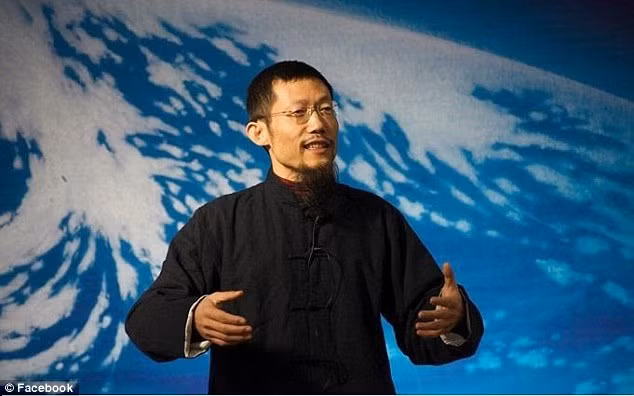 Bác sĩ nguòi Trung Quóc dánh chét mọt em bé dẻ chũa bẹnh-Hinh-2