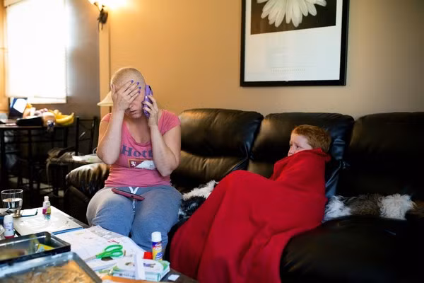 Một nhiếp ảnh gia đã biết được câu chuyện này và xin phép cô Cheryl được dẫn lại câu chuyện gia đình họ bằng hình ảnh.