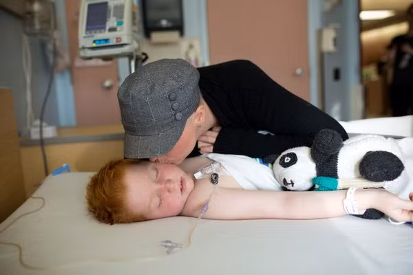 Cô Cheryl hy vọng rằng, những bức ảnh sẽ làm cho con mình mạnh mẽ hơn, nó sẽ vượt qua khó khăn bệnh tật và khỏe mạnh. Để khi lớn lên nhìn những bức ảnh, các con có thể nhớ được hình ảnh gia đình của mình, nhớ về hình ảnh người mẹ và con trai đã chiến đấu với bệnh ung thư như thế nào.