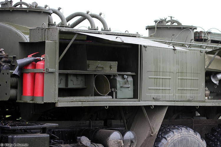 Nhiệm vụ chính của ARS-14KM là tẩy khí độc, tẩy xạ và khử trùng vũ khí trang bị, khí tài quân sự, các dụng cụ, thiết bị lưu trữ phân bón và các chất hóa học sử dụng trong nông nghiệp. Nguồn ảnh: Vitaly-Kuzmin