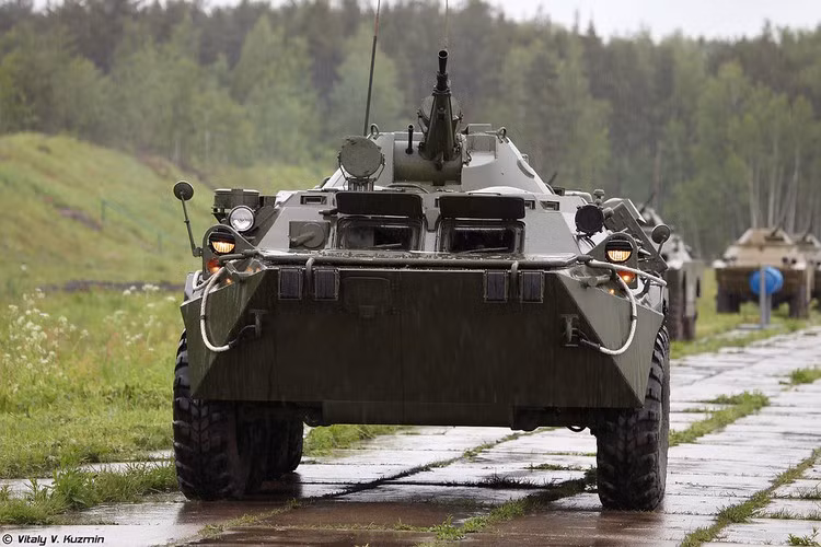 Cũng giống như Binh chủng hóa học Việt Nam, lực lượng phòng hóa Nga với chức năng chính là bảo đảm hóa học cho tác chiến và làm nòng cốt trong phòng chống vũ khí hủy diệt lớn. Về cơ bản, lực lượng phòng hóa của Nga được trang bị rất nhiều phương tiện, khí tài tối tân mà nhiều quốc gia khác trên thế giới cũng mong muốn sở hữu.