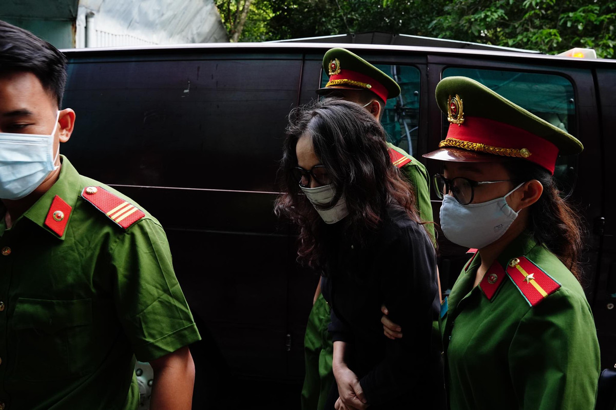 Ông Nguyễn Thành Tài nói gì về mối quan hệ với bà Lê Thị Thanh Thúy? Ong Nguyen Thanh Tai noi gi ve moi quan he voi ba Le Thi Thanh Thuy?