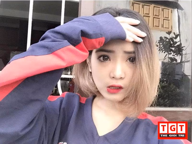 Hàn Kiều Vy được nhiều cư dân mạng biết tới với biệt danh Natra. Cô nàng này sinh năm 1999 tại Hải Phòng. Hiện tại, 9X đang theo học chuyên ngành Vũ công ở Đại học Văn hóa Nghệ thuật Quân đội Hà Nội.