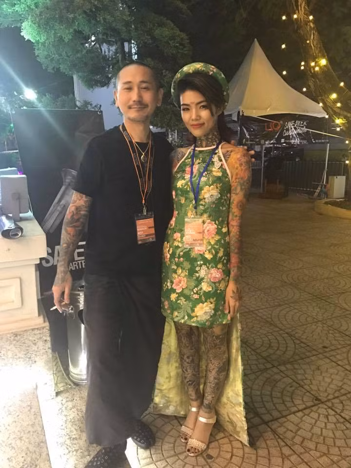 Không chỉ là nơi gặp gỡ, giao lưu giữa các thợ xăm, mà nó còn là nơi để nhiều thợ xăm nổi tiếng khoe tài bằng các tác phẩm đẹp nhất của mình.