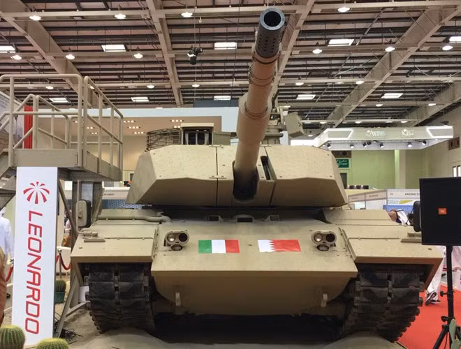 Để cơ động, dòng xe này được trang bị động cơ 960 mã lực giúp chúng hoạt động cực tốt trên chiến trường.