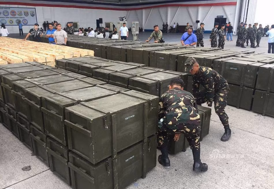 Các nguồn tin cho hay, Trung Quốc đã cung cấp một loạt các loại súng trường lên tới 3.000 khẩu do Tập đoàn Hoa Bắc (NORINCO) sản xuất. Nguồn ảnh: Sina