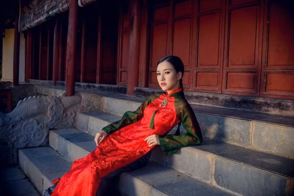 Ngọc Trân mơ ước trở thành một MC, biên tập viên truyền hình chuyên nghiệp, nghề vốn được cho là vất vả, đòi hỏi nhiều sự hy sinh đặc biệt là với nữ giới.