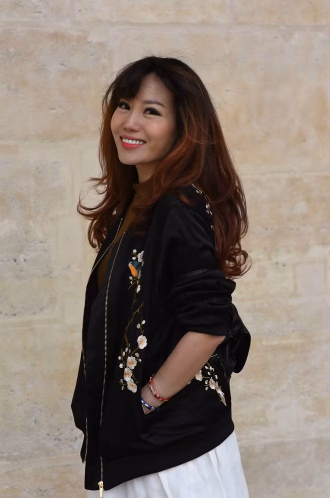 Được biết, Amanda Huỳnh từng giữ được các vị trí quan trọng ở nhiều tập đoàn danh tiếng của Pháp như Giám đốc Kymdan Pháp (2008), Luật sư nội bộ của tập đoàn Saint Gobain (2011-2012), Giám đốc pháp lý tập đoàn BIPE (2013-2014)... từng đó đủ để nói lên tài năng của Amanda Huỳnh cùng với sự coi trọng nhân tài mà những công ty, cơ sở làm việc ở Pháp dành cho nữ Tiến sĩ xinh đẹp.