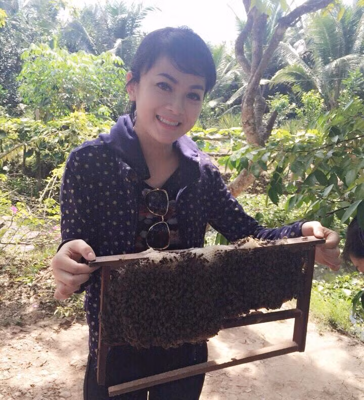 Với Phương Thảo, niềm vui thích nhất là được đi đây đó, tìm kiếm những niềm vui, trải nghiệm mới. Mục tiêu trong cuộc sống của Phương Thảo chỉ là đi làm để kiếm thật nhiều tiền, dành dụm để đi du lịch. Có nhiều sẽ đi nước ngoài, đến những quốc gia nổi tiếng, có ít lại đi trong nước, đi chơi cuối tuần đến các tỉnh thành có địa danh đẹp, ấn tượng.