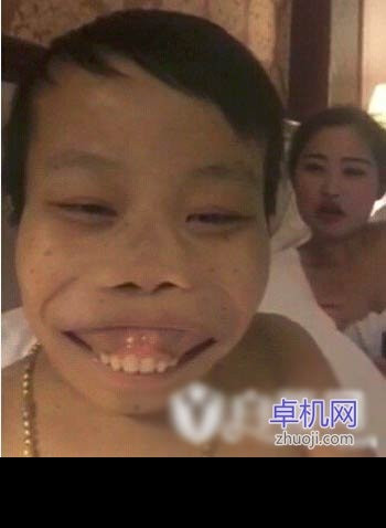 Trần Sơn sau đó nổi tiếng đến mức trở thành 1 trong 5 hiện tượng mạng được nhiều người quan tâm nhất ở Trung Quốc trong năm 2015. Tuy nhiên, những điểm vô lý, bất bình thường trong cuộc sống thường ngày cũng như những gì được lan truyền hàng ngày về nhân vật này từ lâu vẫn khiến cư dân mạng nhiều nước ở châu Á đặt ra những dấu hỏi. Và đến tháng 5/2015, một cô gái có nickname Ngư Muội đã lên mạng Weibo, Sohu, lên tiếng vạch trần sự thật về "đại gia Trần Sơn" với những bằng chứng khá thuyết phục.