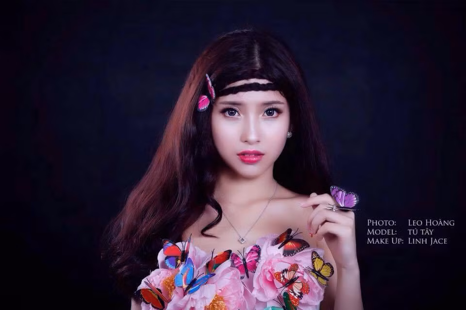 Trường hợp của Thanh Tú được khá nhiều dân mạng đem ra trêu đùa, châm biếm. Câu trả lời của cô bạn được sử dụng để minh hoạ cho việc "đàn bà xem bóng đá". Từ sau câu chuyện này, Thanh Tú cũng được biết đến nhiều hơn với những nickname như "người yêu Ronaldo", "người yêu anh Bảy".