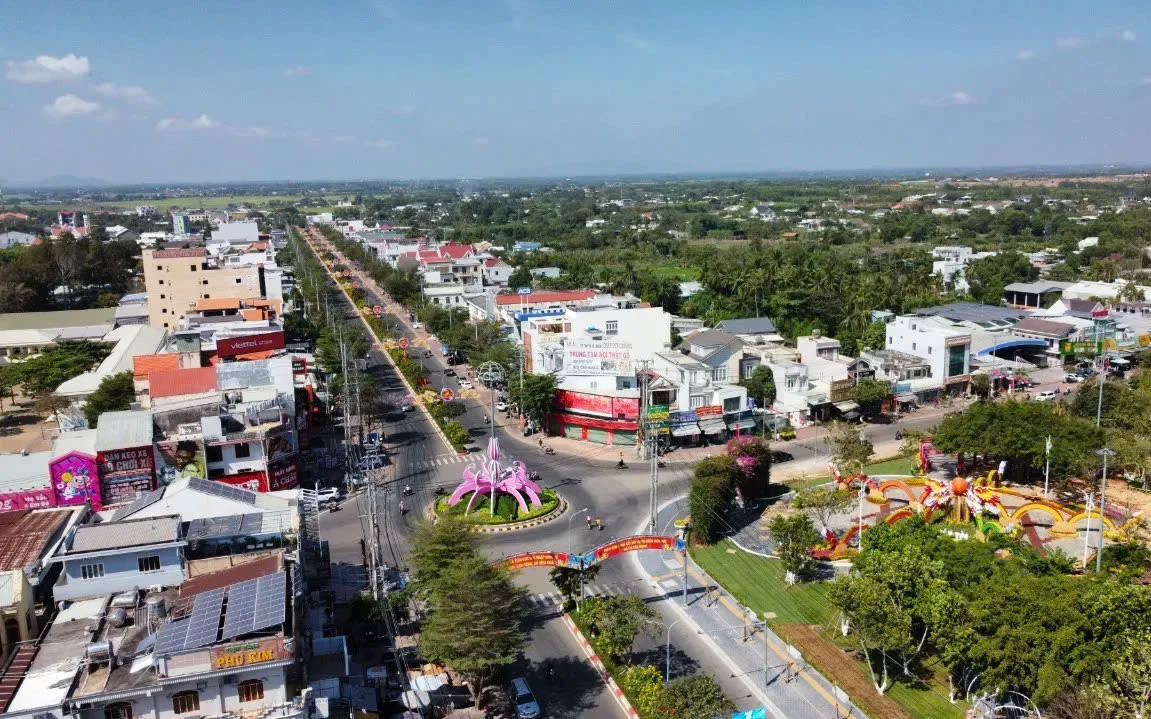 Ba Ria–Vung Tau chuan bi to chuc dau gia hang tram lo dat