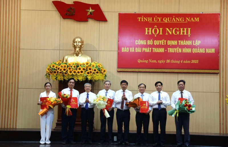 Hợp nhất Báo Quảng Nam và Đài Phát thanh - Truyền hình Quảng Nam Hop nhat Bao Quang Nam va Dai Phat thanh - Truyen hinh Quang Nam