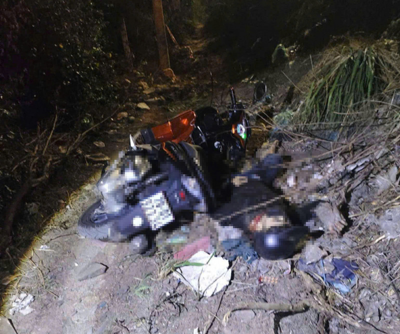 Điều tra vụ nam thanh niên tử vong bên đường ở Khánh Hòa Dieu tra vu nam thanh nien tu vong ben duong o Khanh Hoa