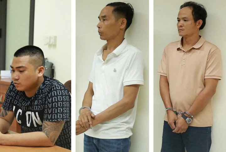 Bat 3 doi tuong cuong doat hon 76m3 go o Quang Tri