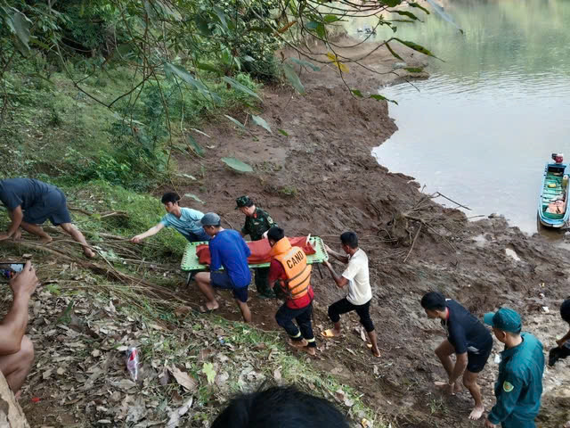Nhảy xuống hố sâu cứu em, hai anh em ruột đuối nước thương tâm Nhay xuong ho sau cuu em, hai anh em ruot duoi nuoc thuong tam