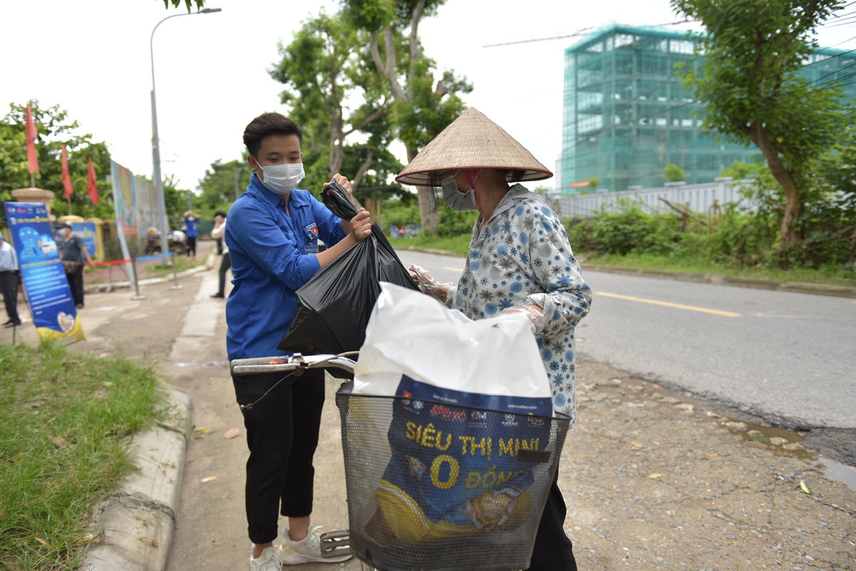 Hiện nay Siêu thị 0 đồng hoạt động bằng các khoản đóng góp tới từ các Tập đoàn lớn. Ban Tổ chức mong muốn nhận được sự chung sức, đồng lòng từ tất cả mọi tổ chức, cá nhân.