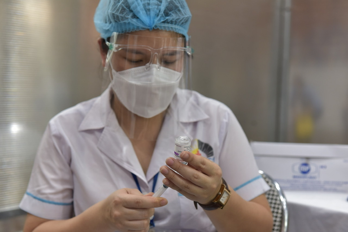 Toàn bộ số vaccine sử dụng để tiêm đợt này cho người dân quận Đống Đa là AstraZeneca.