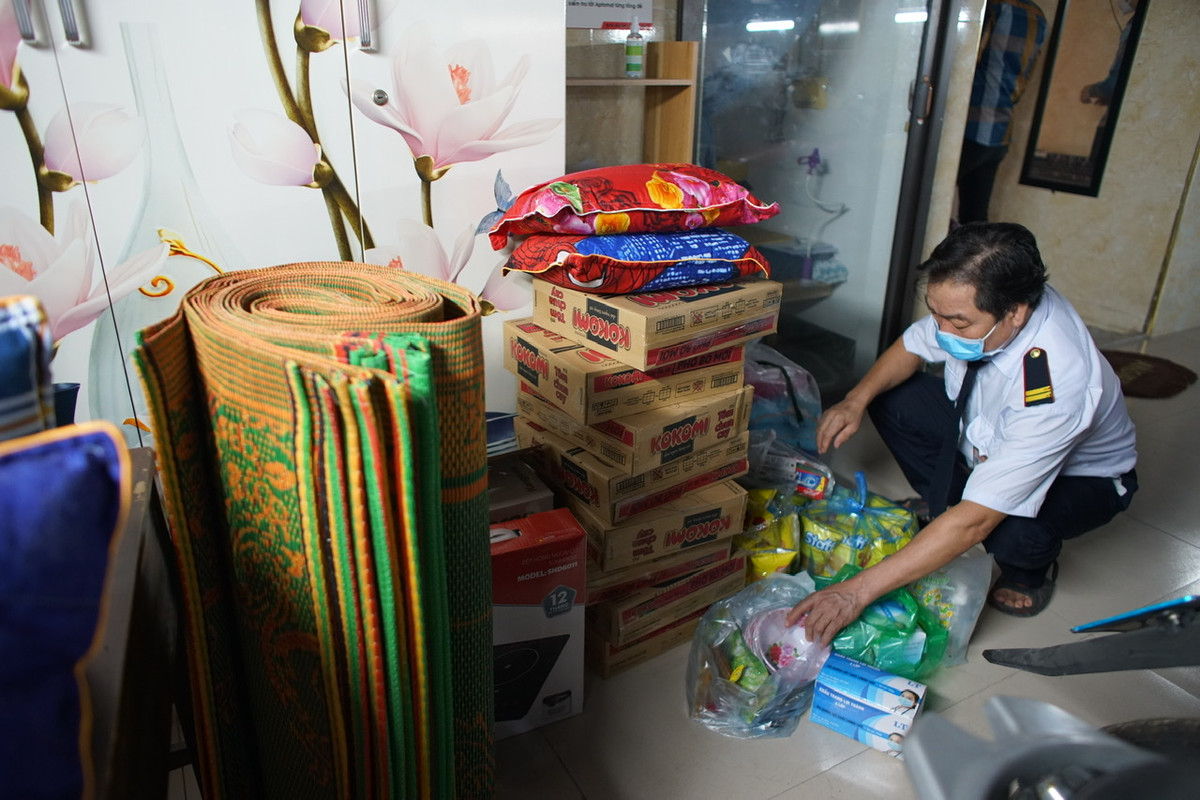 Anh Thông cho biết thêm: “Nếu tình hình dịch bệnh vẫn phức tạp và tiếp tục kéo dài giãn cách thì tôi sẽ mở thêm mô hình này ở một số quận huyện khác. Tôi mong các chủ nhà trọ, khách sạn khác cũng sẽ có những phương án hỗ trợ người khó khăn trong thời điểm dịch bệnh này”.