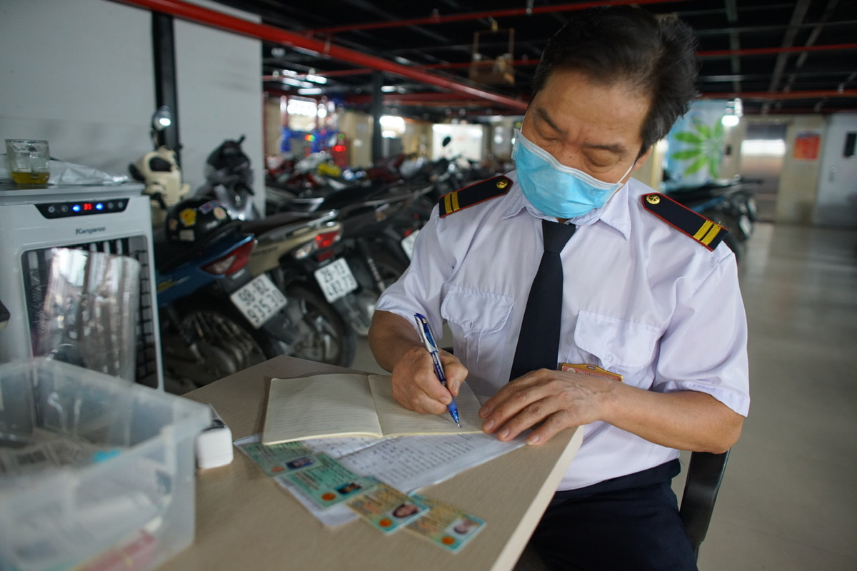 Can canh can phong o mien phi cho nguoi kho khan mua dich COVID-19-Hinh-2