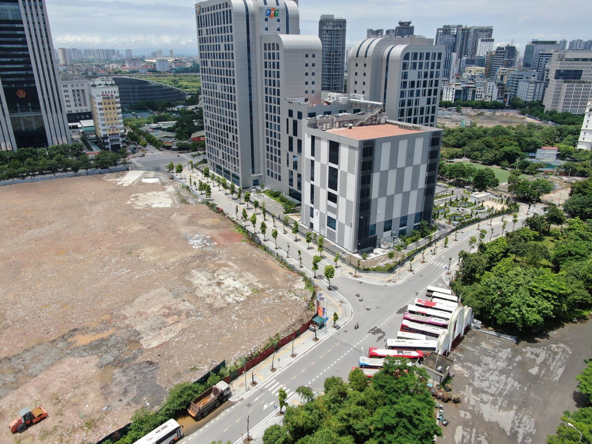 Ngân sách dự án khoảng 1,2 tỷ USD (tương đương hơn 27.222 tỷ đồng), trụ sở mới của ĐSQ Mỹ có diện tích 3,2 ha với quy mô xây dựng hơn 39.000m2.