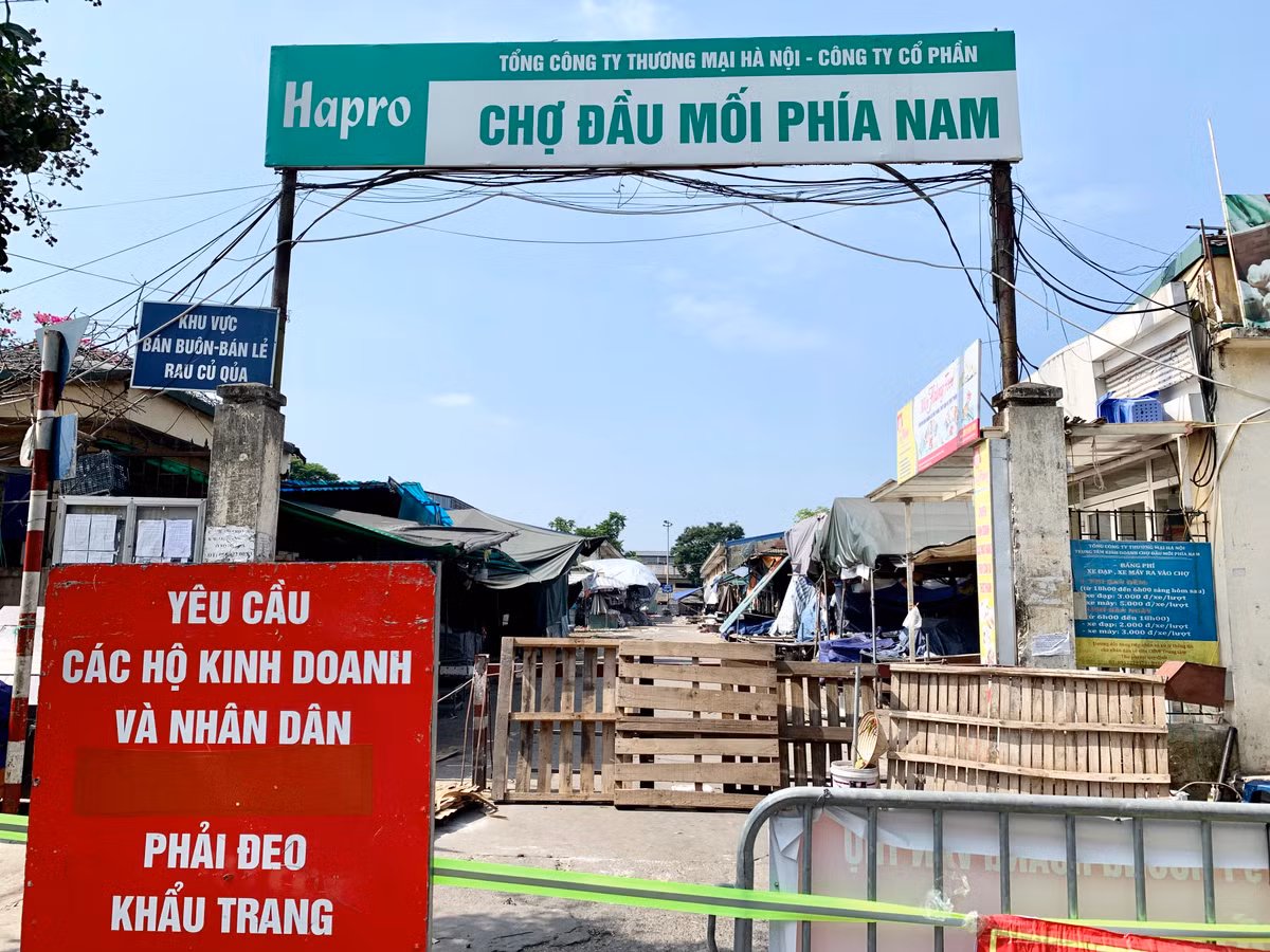 Trước đó, chợ đầu mối phía Nam cũng đã bị phong toả từ ngày 28/7.