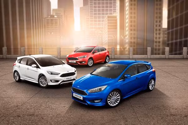 Ford Viet Nam pha ky luc ban xe trong thang 4/2016-Hinh-4