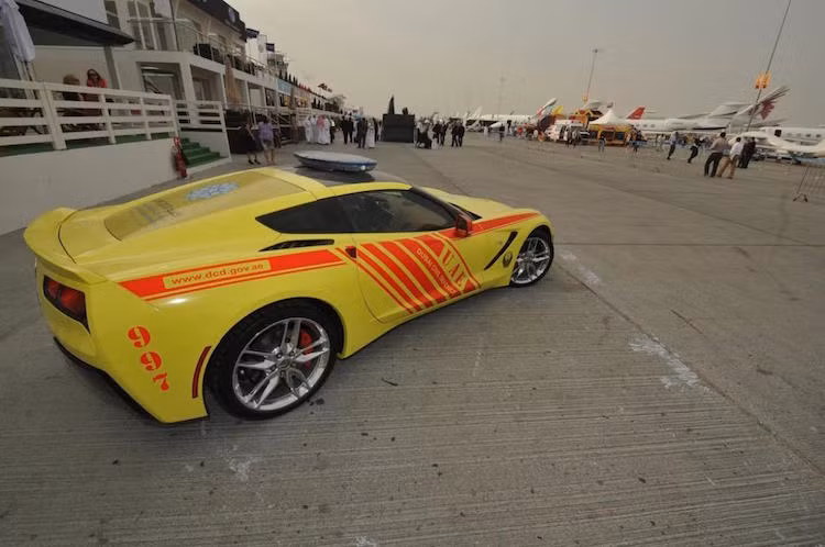 1 trong 2 mẫu xe này là phiên bản Corvette C6 thế hệ trước, và cứu hỏa Dubai cũng vừa tiếp nhận thêm một chiếc Corvette C7 Stingray đời mới nhất trong tháng 4 vừa qua.