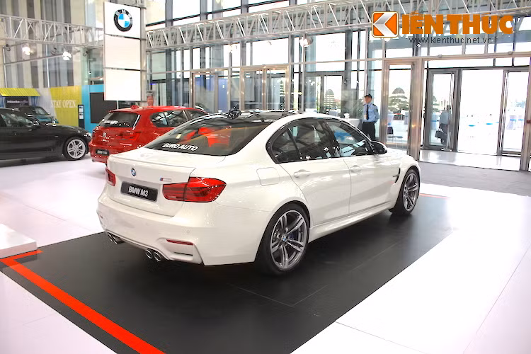 Dựa trên 3 Series F80, hiện M3 đã bước sang thế hệ thứ 5. Ở thế hệ này, M3 sẽ chỉ có kiểu thân xe là sedan do dòng M3 coupe truyền thống đã được tách thành M4. Tại Việt Nam, BMW M3 hiện đã được bán chính hãng và có giá khởi điểm từ 3,9 tỷ đồng.