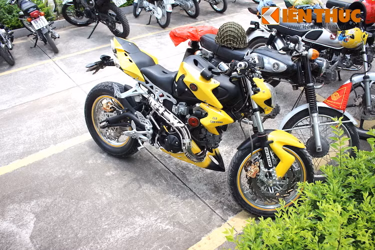 Vào năm 2012, chiếc Honda 67 độ streetfighter này đã giành giải nhất tại một cuộc thi độ xe 67. Kể từ đó tới nay, nó vẫn là một trong những chiếc Honda 67 độ độc đáo nhất Việt Nam.